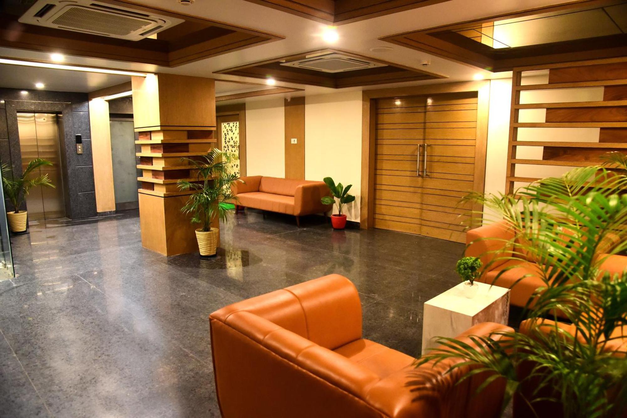Hotel Rishiraj, Nagaon Nagaon  Экстерьер фото