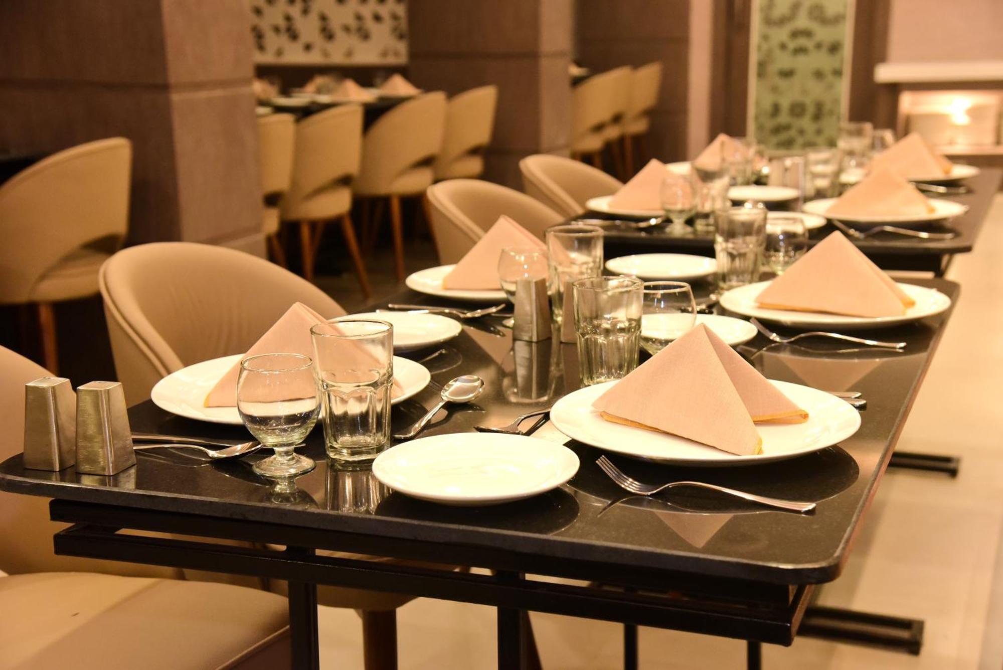 Hotel Rishiraj, Nagaon Nagaon  Экстерьер фото